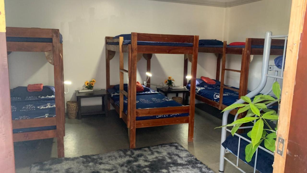 Soul Travellers Dagatan Castle Hotel Бадиан Екстериор снимка
